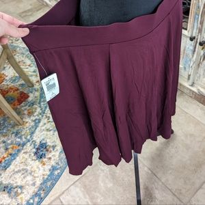 NWT Torrid Skirt sz 2